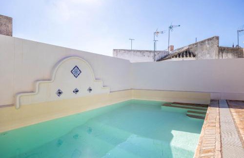 San Bartolome House | CASA PALACIO SXVIII CON PISCINA en centro histórico de SEVILLA