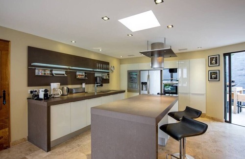 Public House | CASA PARAISO/Gustavia's Retreat with Pool !
