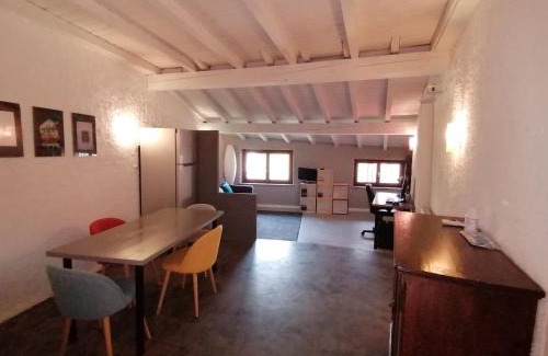 Lavena Ponte Tresa Apartment | Casa Pedrarias
