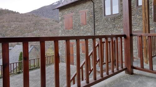 Benos House | CASA PINCELA