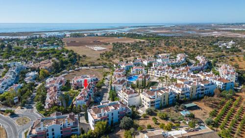 Canada House | Casa Pips-elegant 3 Bed House In O Pomar Resort