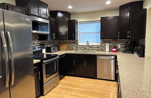 Rancho Viejo House | Casa Pizarro- Family Friendly Home on the Resaca in a Country Club Neighborhood!