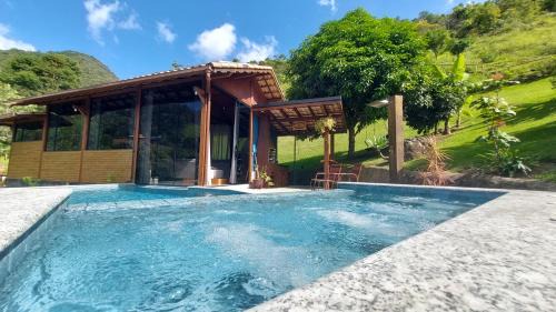 Lumiar House | Casa Pomar - Lumiar