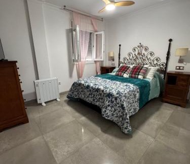 La Linea de la Concepcion House | Casa PRECIOSA ideal para familias