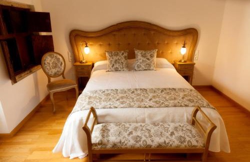 Coles Hotel | CASA RECTORAL DE SAN EUSEBIO
