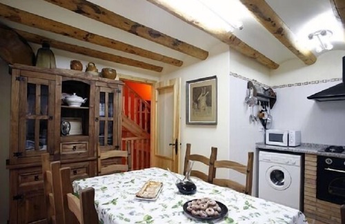 Riglos Cottage | Casa Roseta for 8 people