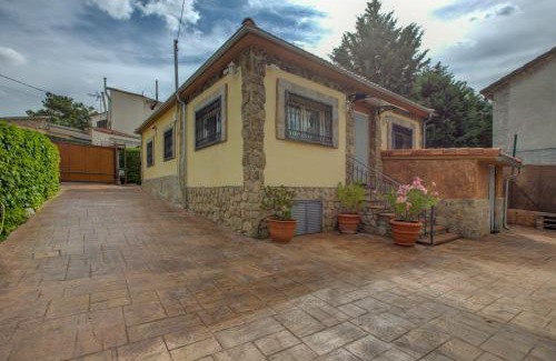 Santa Maria de la Alameda House | Casa rural Higueras