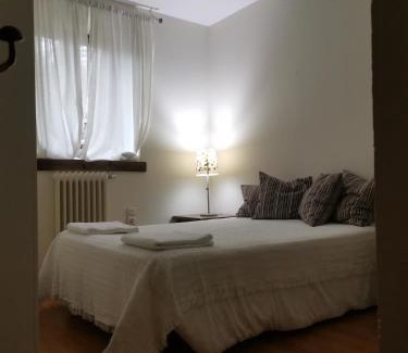 Santa Maria de la Alameda Ski Chalet | Casa Rural la Insula