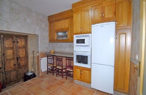 Villasbuenas de Gata Cottage | Casa Rural Sietevillas Padel ***** offer children