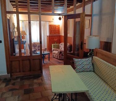 Munoveros House | Casa rural Callejón del Palacio