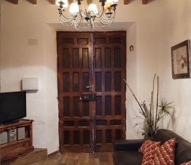 Arenas del Rey House | Casa rural con encanto