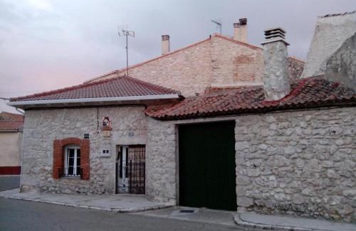 Montemayor de Pililla House | Casa Rural El Camino