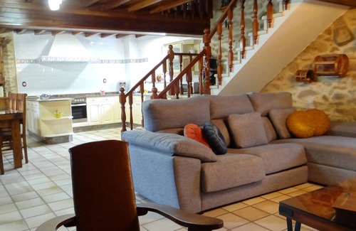 Lira Apartment | Casa Rural en Lira Para 9 Personas