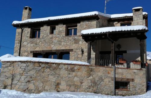 Santo Domingo de Piron House | Casa Rural El Alcarcel