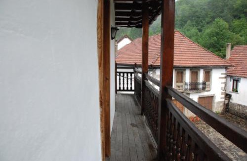 Izalzu Apartment | Casa Rural Janet