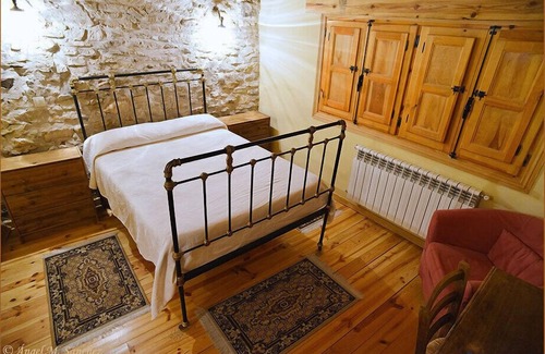 Tamajon House | Casa Rural Las Trojes