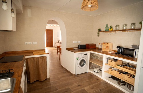 Valdeganga House | Casa Rural Refugio de los Sueños, Ubicada en el Centro de Valdeganga