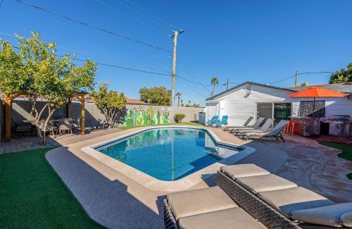 Papago Parkway House | Casa Scottsdale With Free & Private Heated Pool!