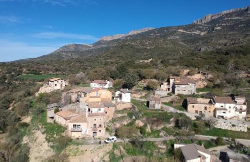 Camarasa House | Casa Sisco, dins de la Vall d'Àger