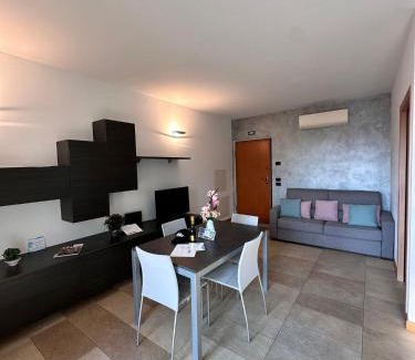 Clusane Apartment | CASA SMERALDO - LIGHT BLUE