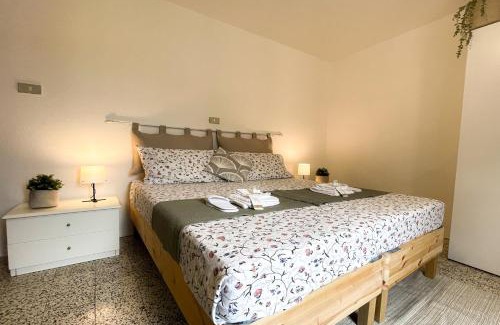 Castellina Marittima House | Casa storica con terrazzo