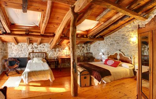 Puebla de Lillo House | Casa Susarón
