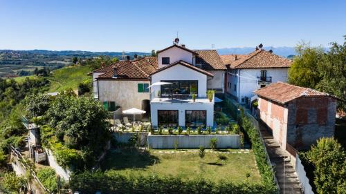 Diano d'Alba Apartment | Casa Tina Holiday Home