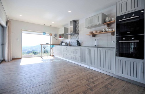 Calheiros Villa | Casa Tranquilo - Four Bedroom Villa, Sleeps 8