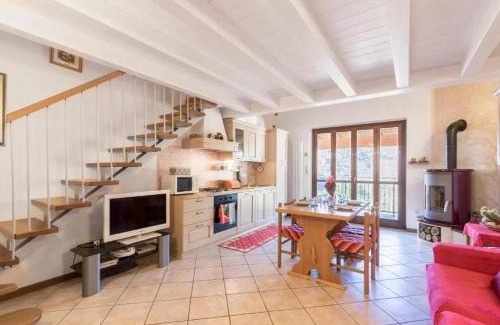 Ferrara di Monte Baldo Apartment | Casa Vacanze Rosalba