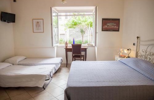 Trecase House | Casa Vacanze Il Gatto Rosso