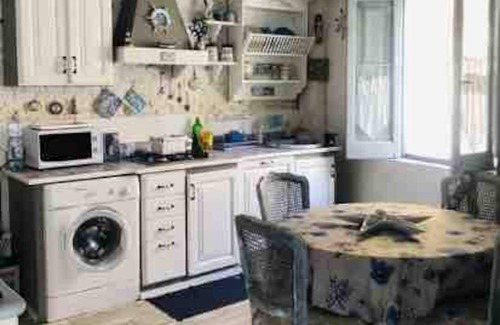 Gioia Tauro House | 𝐂𝐚𝐬𝐚 𝐕𝐚𝐜𝐚𝐧𝐳𝐞 “𝑹𝒆 𝑵𝒆𝒕𝒕𝒖𝒏𝒐”