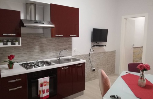 Capaci House | Casa vazanze Margherita, apartment, 4 beds, 2 bedrooms, bathroom, kitchen.
