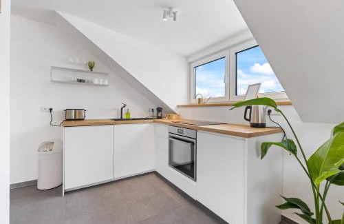 Hanfeld Apartment | Casa Verde: Küche, TV, Nespresso, im Grünen