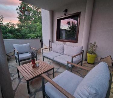 Chiriteni House | Casa Victoria