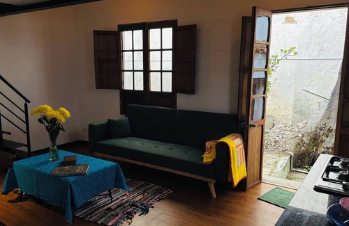 La Candelaria House | Casa Villalba Beautiful house with large patio to enjoy the historic center.