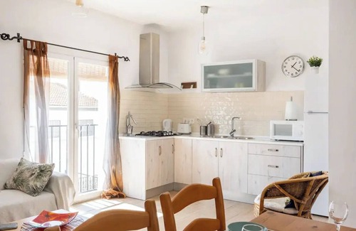Padul House | Casa VistaAlegre. Cozy village house. Private pool near Granada.