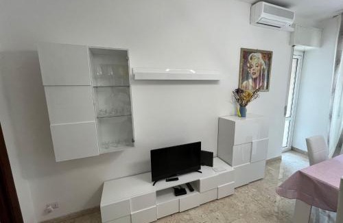 Cesano Boscone Apartment | Casa Vittoria a due passi da Milano (near Milan)