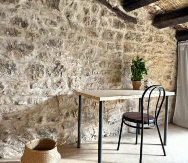 Calaceite Apartment | Casa Vivó