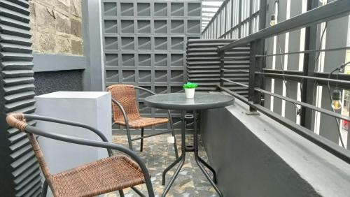 Purwokerto Hotel | Casaluna Bed & Breakfast By Avalon