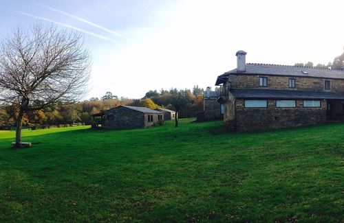 Monfero Cabin | CASAS DO CAMPO - CASITA 3 (4 pax) - ADAPTED WHEELCHAIR