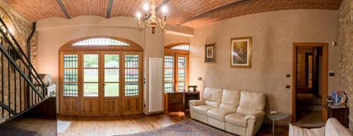 Avigliana House | Cascina Girba