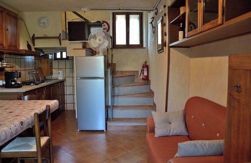 Neri Apartment | Casetta Maestrini, secciano loc. no. 49, Monti del Chianti, Cavriglia (Arezzo).