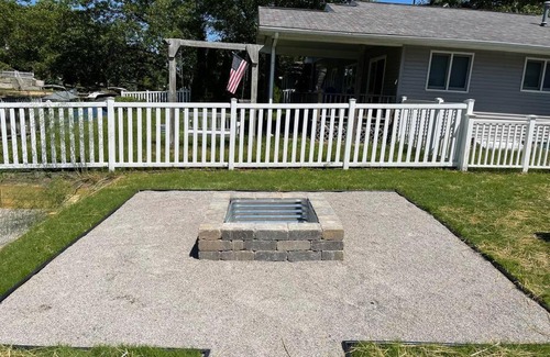 Pigeon House | Caseville, MI Cute Sandpoint home, beach access