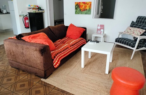 Caldas da Rainha House | Casinha das Socas, Holiday Rental on the beautiful Silver coast of Portugal.
