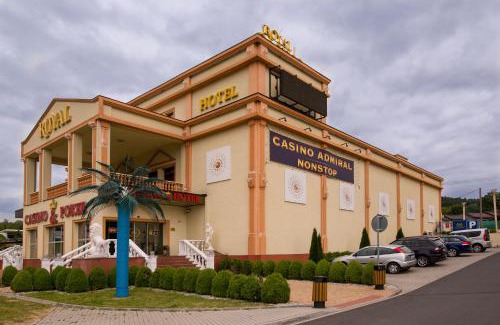 Horni Folmava Hotel | Casino & Hotel Royal