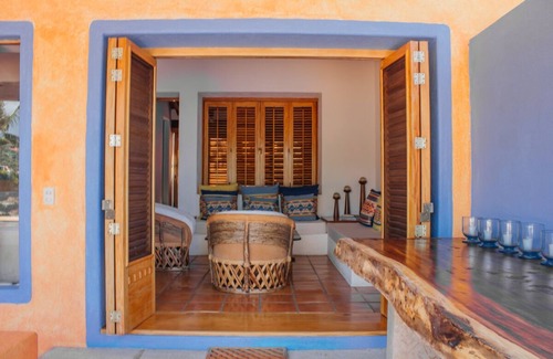 Costa Careyes House | Casita 302 | Beachfront & jacuzzi