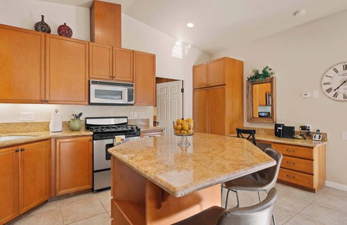 Coachella Apartment | Casita 86115 - Studio with Resort Amenities!