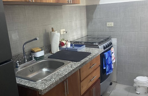 Paraiso Apartment | Casita Linda - Beachfront 3 Bed 1 Bath, AC, Hot Water, Wi-fi, near Los Patos