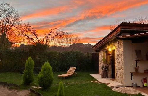 El Berrueco House | Casita Rural de Campo con Jardín Privado
