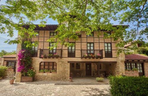 Orena Villa | Casona los Cautivos